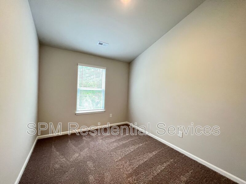 Ibis Landing - Open Concept, Two Story Townhome, Washer & Dryer Included property image