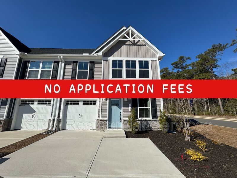 NO APPLICATION FEE, Close to Oak Island, Community Amenities property image