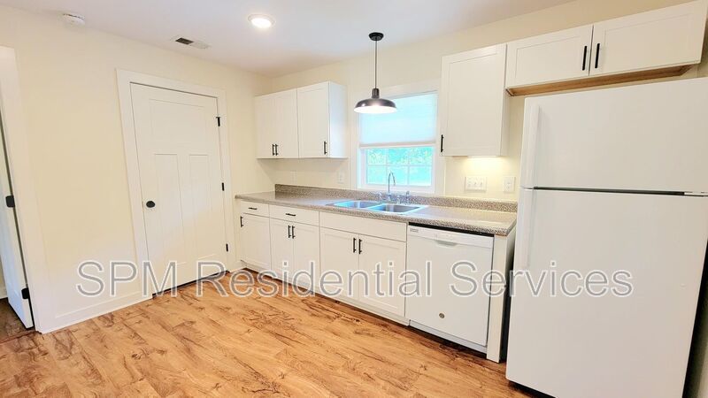 5013 Pine Needle Dr property image