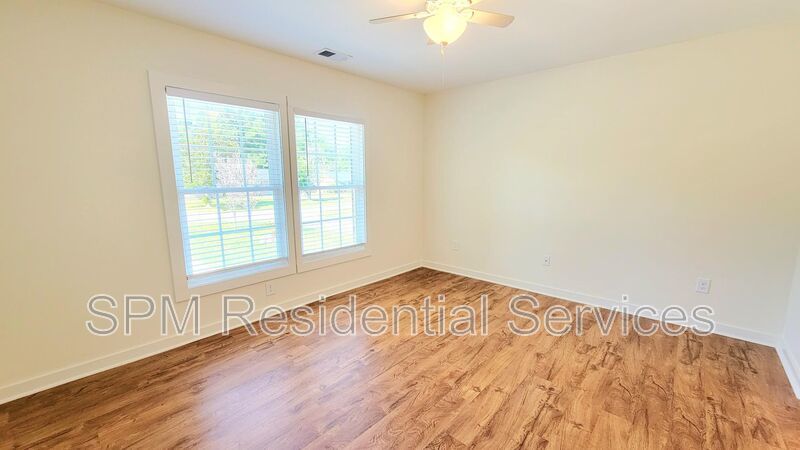 5013 Pine Needle Dr property image