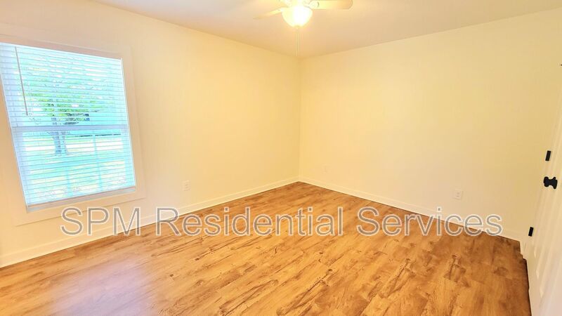 5013 Pine Needle Dr property image