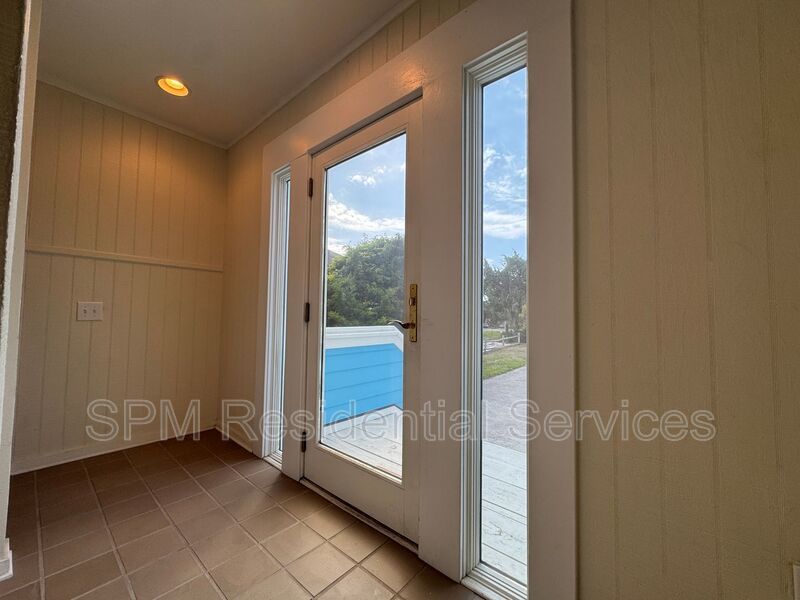 Topsail Beach - Elevator, Dock, Boat Lift, Private Beach Crossover Access property image