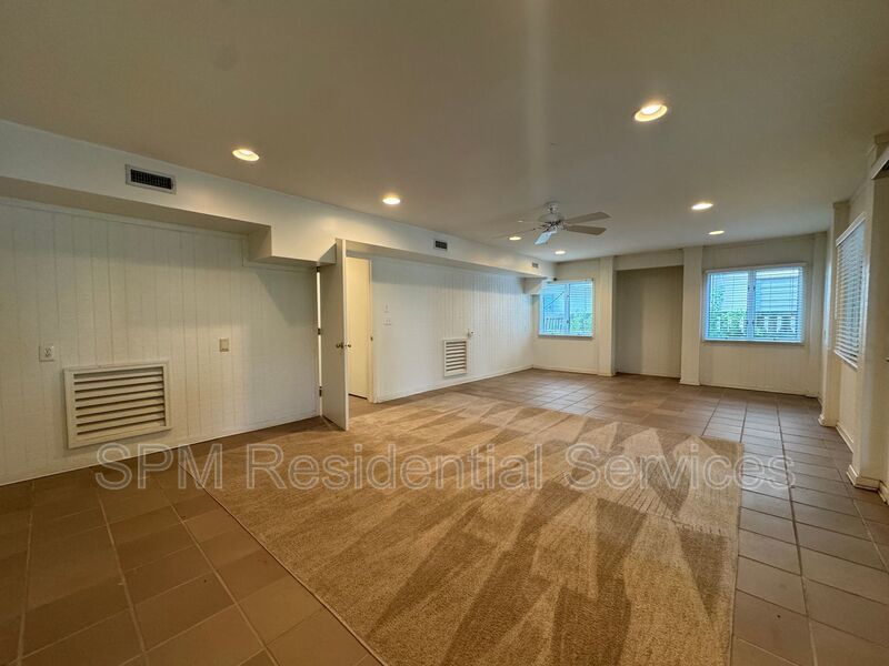 Topsail Beach - Elevator, Dock, Boat Lift, Private Beach Crossover Access property image