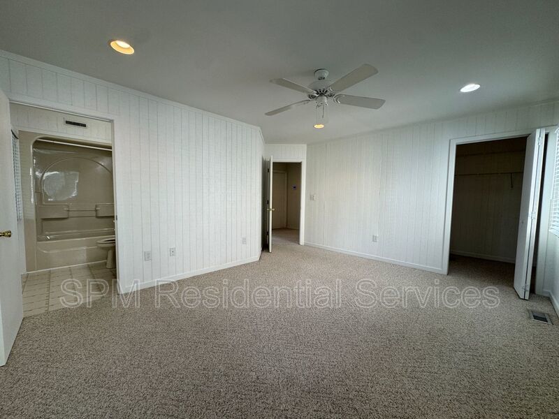 Topsail Beach - Elevator, Dock, Boat Lift, Private Beach Crossover Access property image