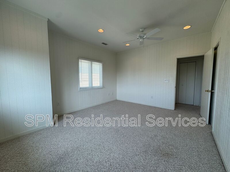 Topsail Beach - Elevator, Dock, Boat Lift, Private Beach Crossover Access property image