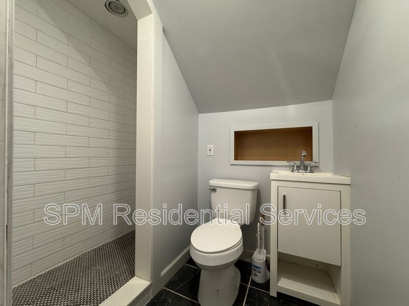 Downtown Wilmington - Within 0.5 miles of Bowstring Bar & Live Music, Wandering Cone Creamery, and more property image