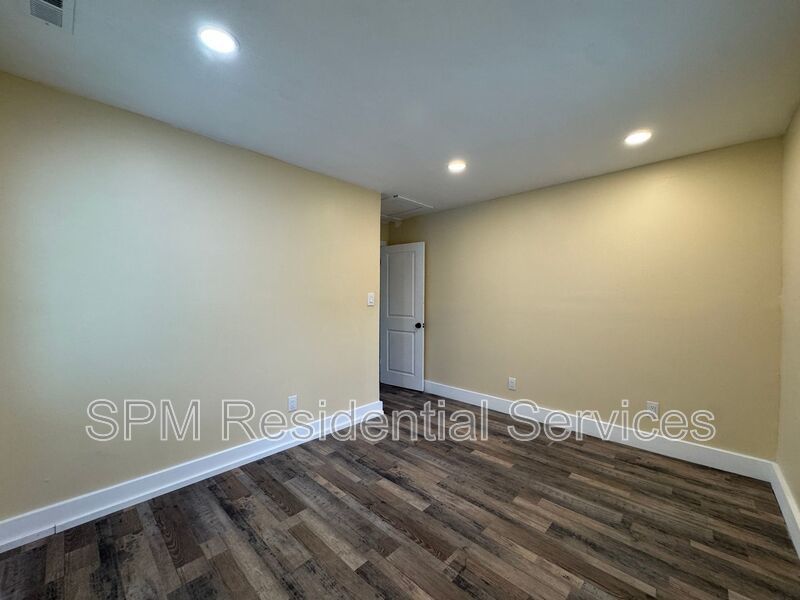 Downtown Wilmington - Located within walking distance of Maides park property image