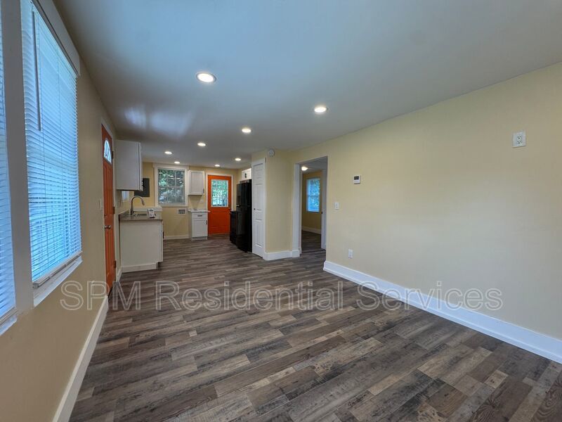 Downtown Wilmington -  Nestled just 1.5 miles from Pho Cafe, Whiskey Trail Midtown, and More property image