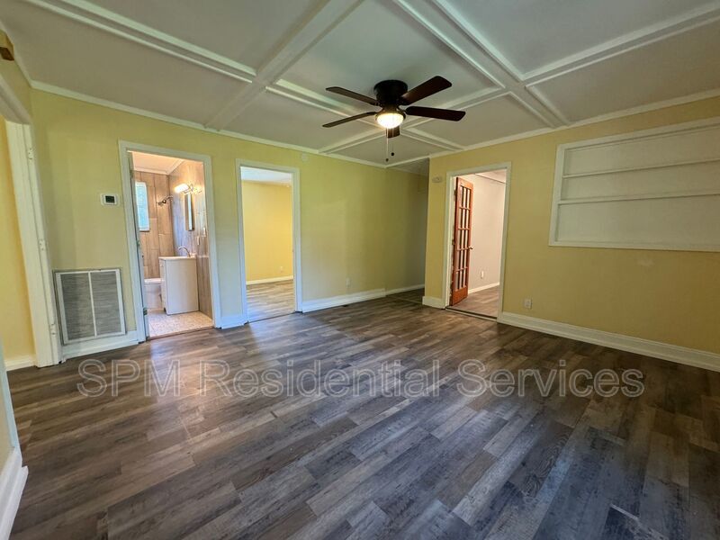 Downtown Wilmington - Newly Renovated, Large Yard, Located within walking distance of Maides park property image