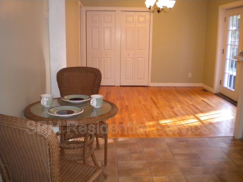 2 Bedroom 1.5 Bath property image