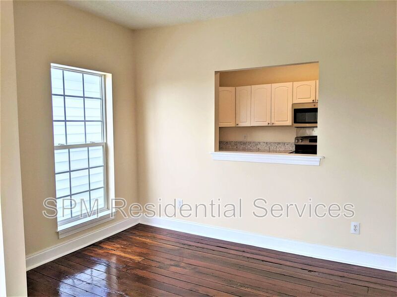 Historic Downtown - Spacious and Beautifully Appointed property image