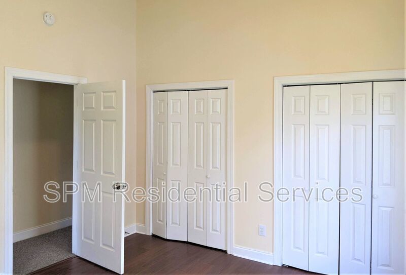 Historic Downtown - Spacious and Beautifully Appointed property image