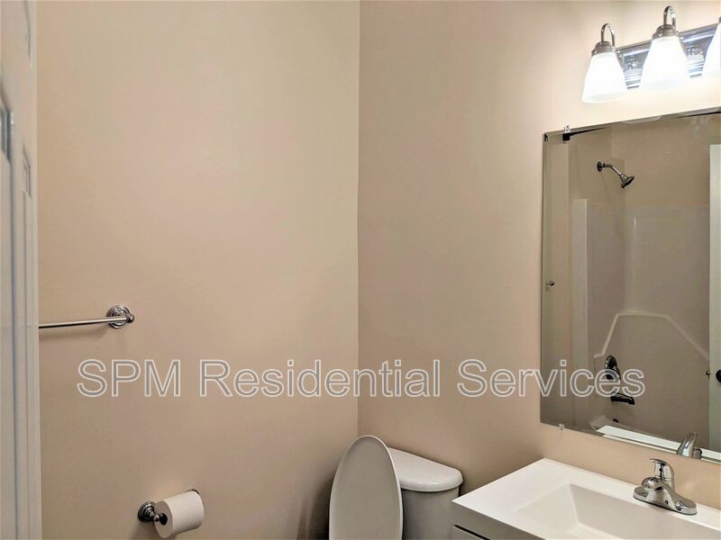 Historic Downtown - Spacious and Beautifully Appointed property image