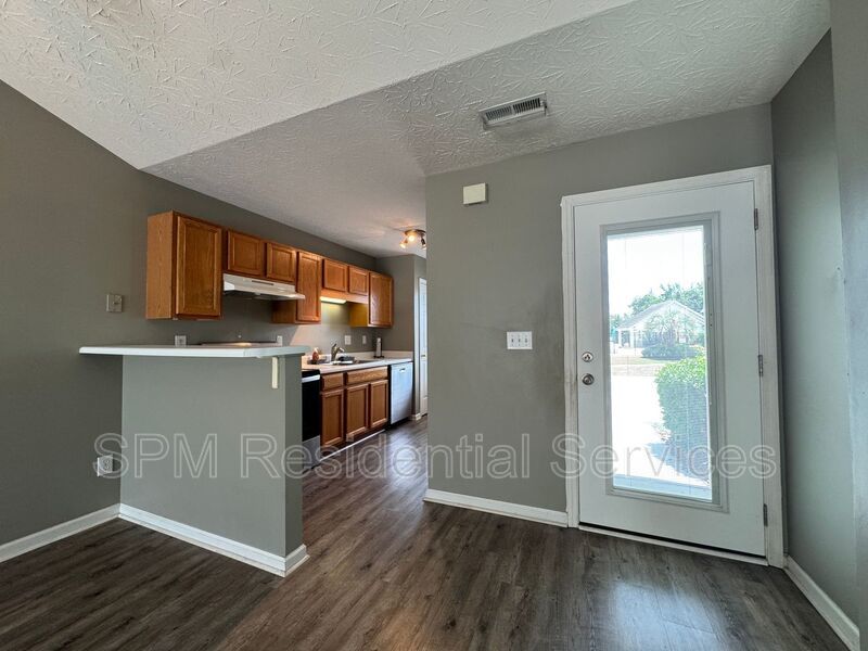 Suncoast - Community Pool, Fenced in Back Patio, Washer & Dryer Included property image