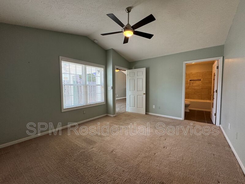 Suncoast - Community Pool, Fenced in Back Patio, Washer & Dryer Included property image