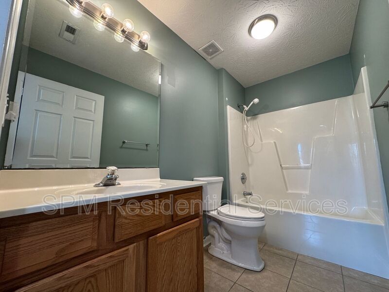 Suncoast - Community Pool, Fenced in Back Patio, Washer & Dryer Included property image
