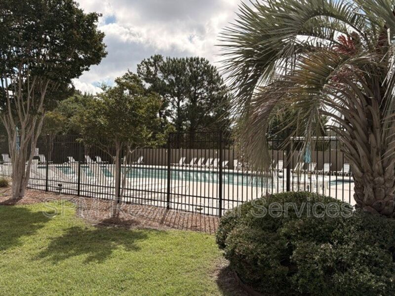 Suncoast - Community Pool, Fenced in Back Patio, Washer & Dryer Included property image