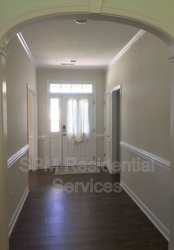 3 Bedroom with Finished Room Over Garage in Beautiful neighborhood In Belvedere Plantation property image