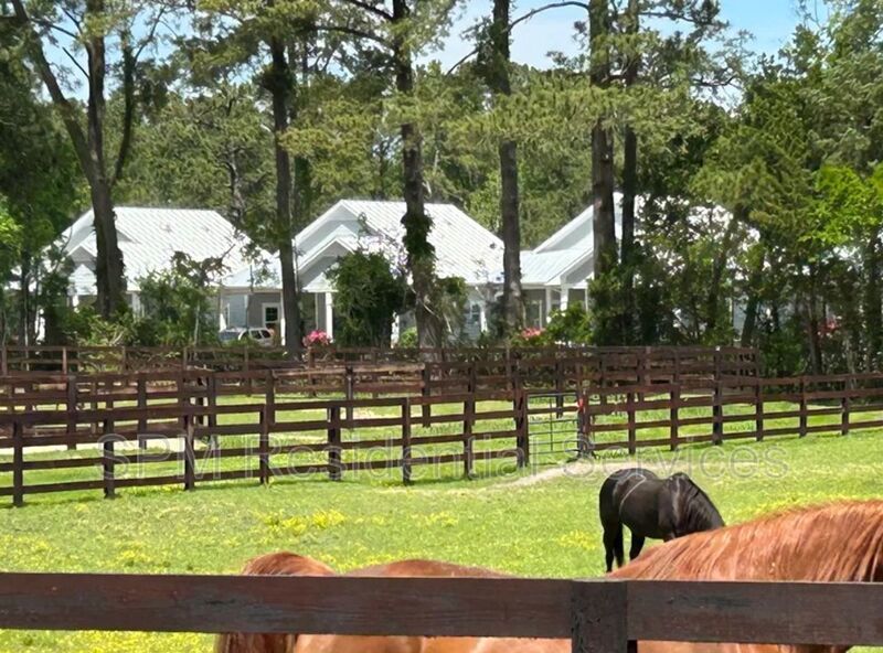 Westprong Way Cottages STAND ALONE HOME (*Water/Sewer Included) property image