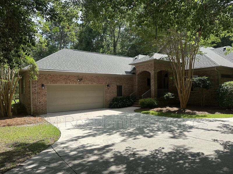 Pelican Reef - Community Pool, Washer & Dryer Included, Bonus Storage Shed property image