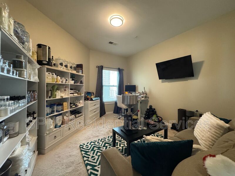 The Marshes at Rivers Edge - Second Floor Condo, Community Pool, Water/Sewer/Trash Included property image