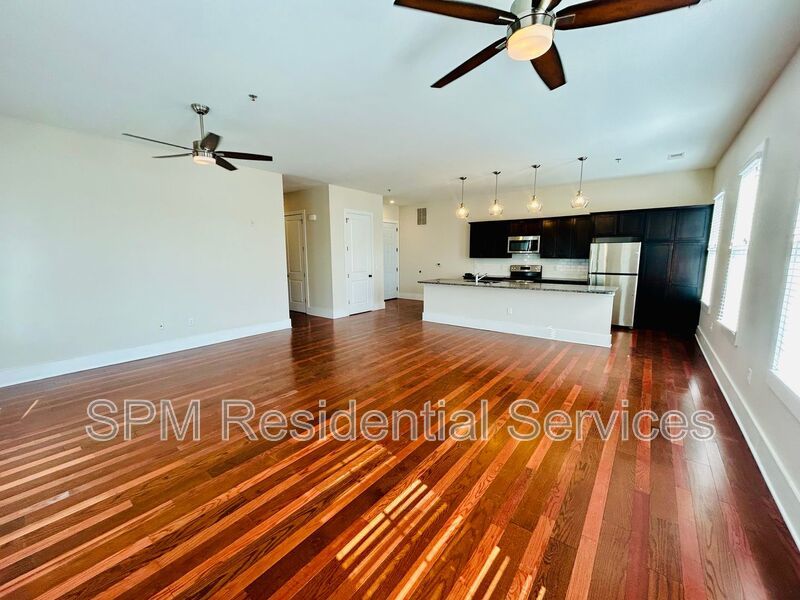 2nd Floor. 3 Bedroom. Elevator, Cape Fear River property image