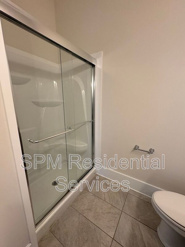 2nd Floor. 3 Bedroom. Elevator, Cape Fear River property image