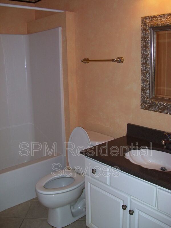 3 Bedroom in Beautiful neighborhood in Castle Bay, minutes to beaches and shopping. property image