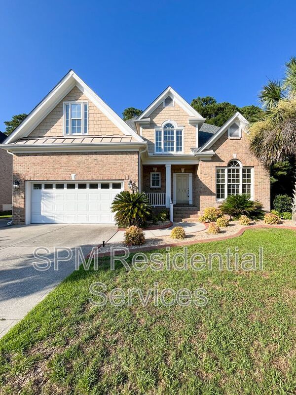 Custom built house in Pool Community property image