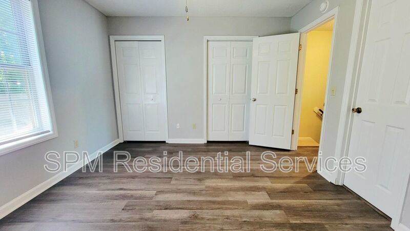 5116 Lampost Cir property image