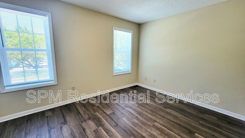 5116 Lampost Cir property image