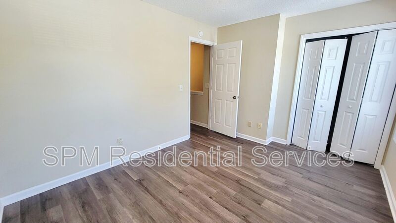 5116 Lampost Cir property image