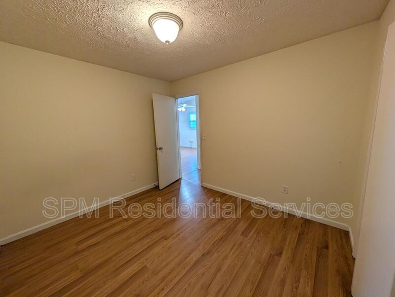 3 bedrooms close to UNCW! property image