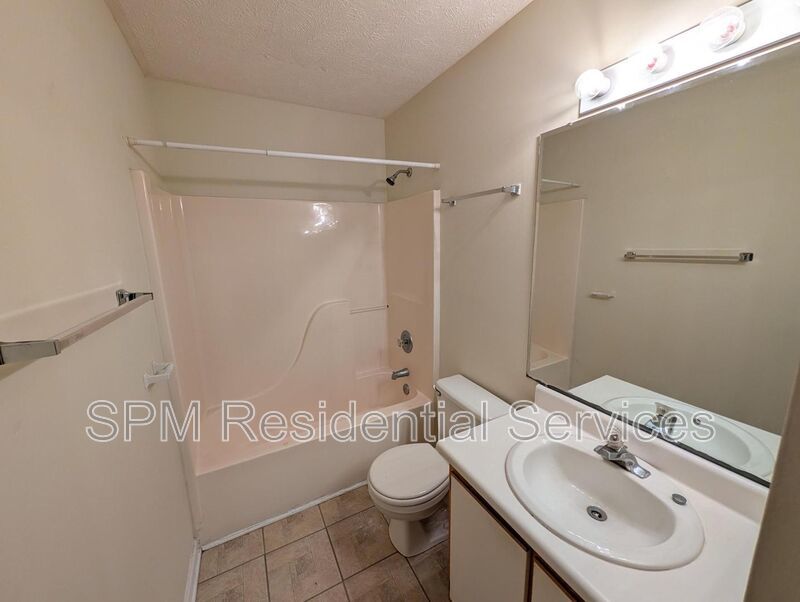 3 bedrooms close to UNCW! property image