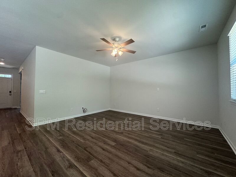 Windy Woods - Within 5 miles of Downtown Wilmington & ILM Airport property image