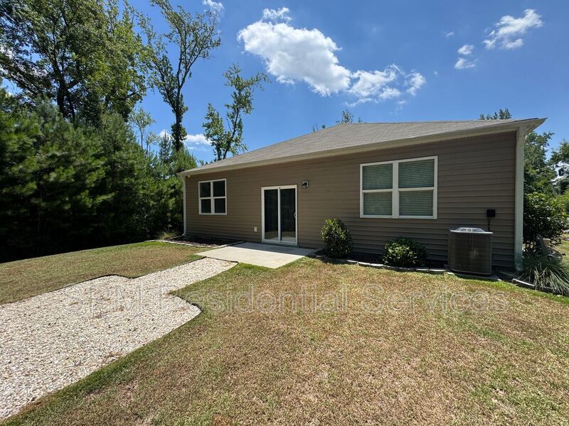 Windy Woods - Within 5 miles of Downtown Wilmington & ILM Airport property image