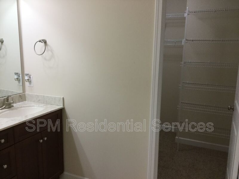 3 Bedroom in Quiet Neighborhood in Sneads Ferry, Community Dock and Playground property image