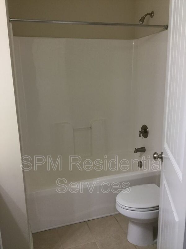 3 Bedroom in Quiet Neighborhood in Sneads Ferry, Community Dock and Playground property image