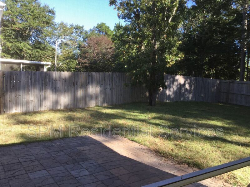 3 Bedroom in Quiet Neighborhood in Sneads Ferry, Community Dock and Playground property image