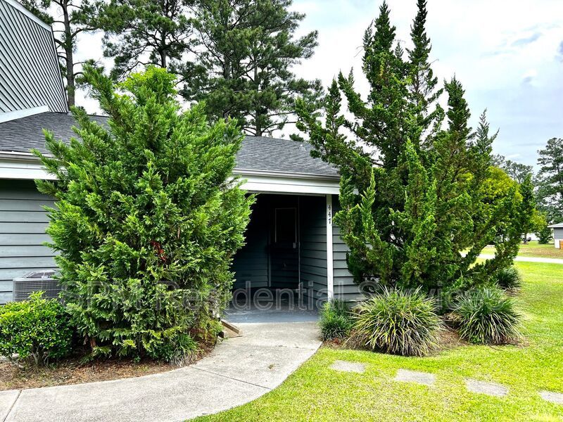 2 Bedroom in Belvedere Plantation Pointe, Minutes from Topsail, Wilmington and Jacksonville. property image