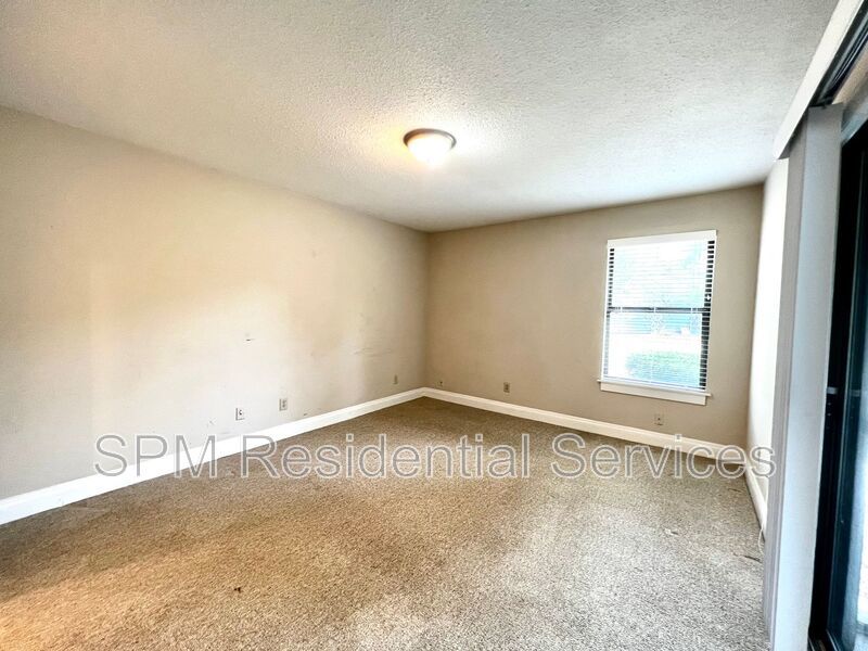 2 Bedroom in Belvedere Plantation Pointe, Minutes from Topsail, Wilmington and Jacksonville. property image