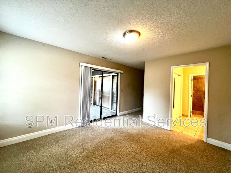2 Bedroom in Belvedere Plantation Pointe, Minutes from Topsail, Wilmington and Jacksonville. property image