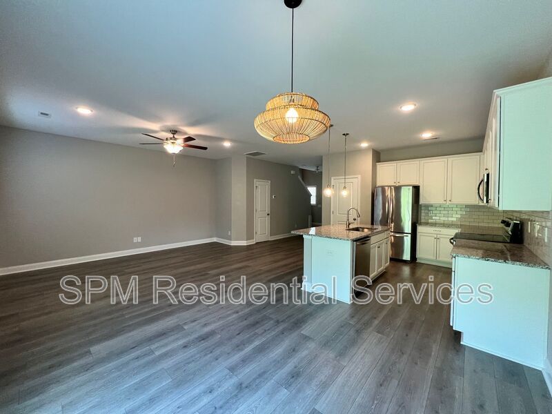 Wonderful Lewis Creek Home property image