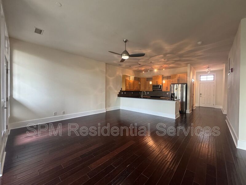 Downtown Wilmington - Within Walking Distance of Riverwalk, Gated Community, Washer & Dryer Included property image
