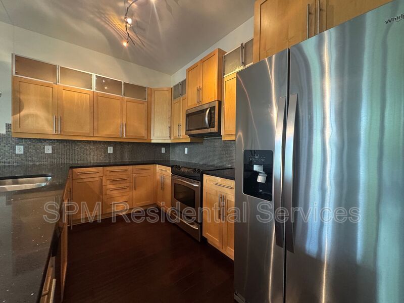 Downtown Wilmington - Within Walking Distance of Riverwalk, Gated Community, Washer & Dryer Included property image