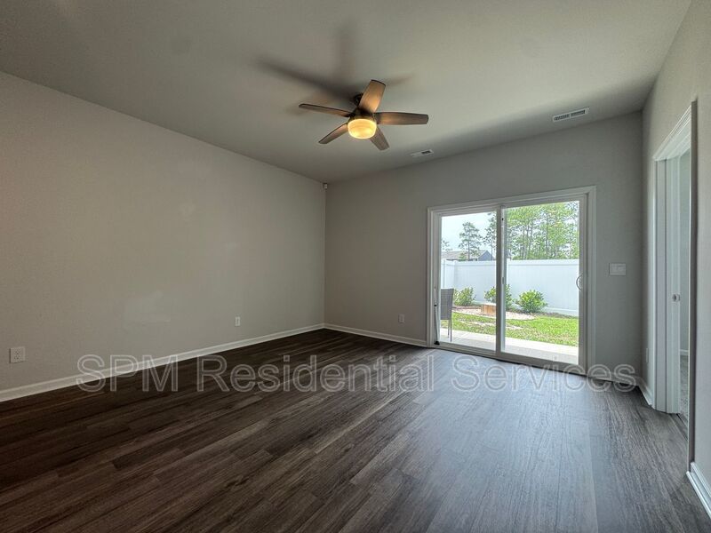 Grayson Park Duets - Community Pool, Washer & Dryer Included, Fenced in Backyard property image
