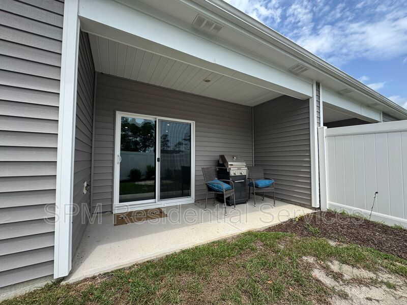 Grayson Park Duets - Community Pool, Washer & Dryer Included, Fenced in Backyard property image