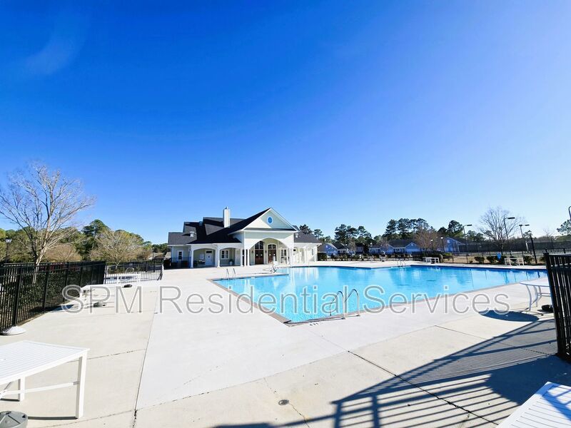 Grayson Park Duets - Community Pool, Washer & Dryer Included, Fenced in Backyard property image
