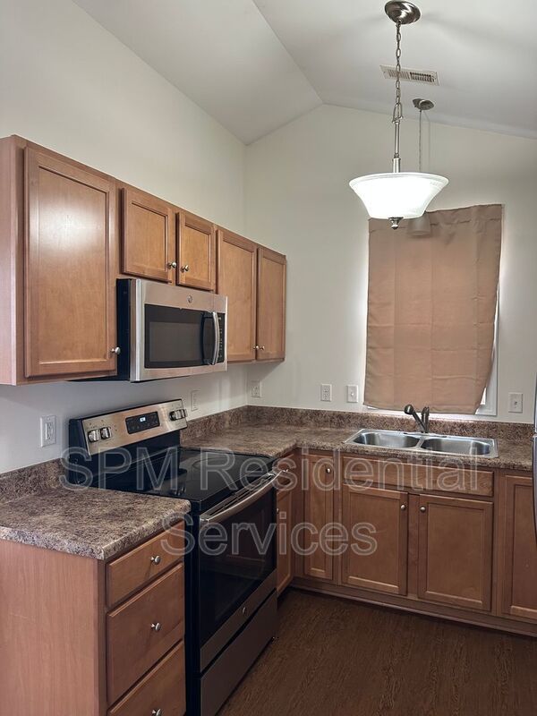 Southside - Near Downtown - Small Pets Welcome property image