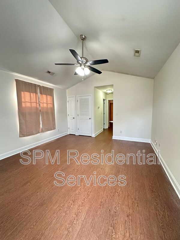 Southside - Near Downtown - Small Pets Welcome property image